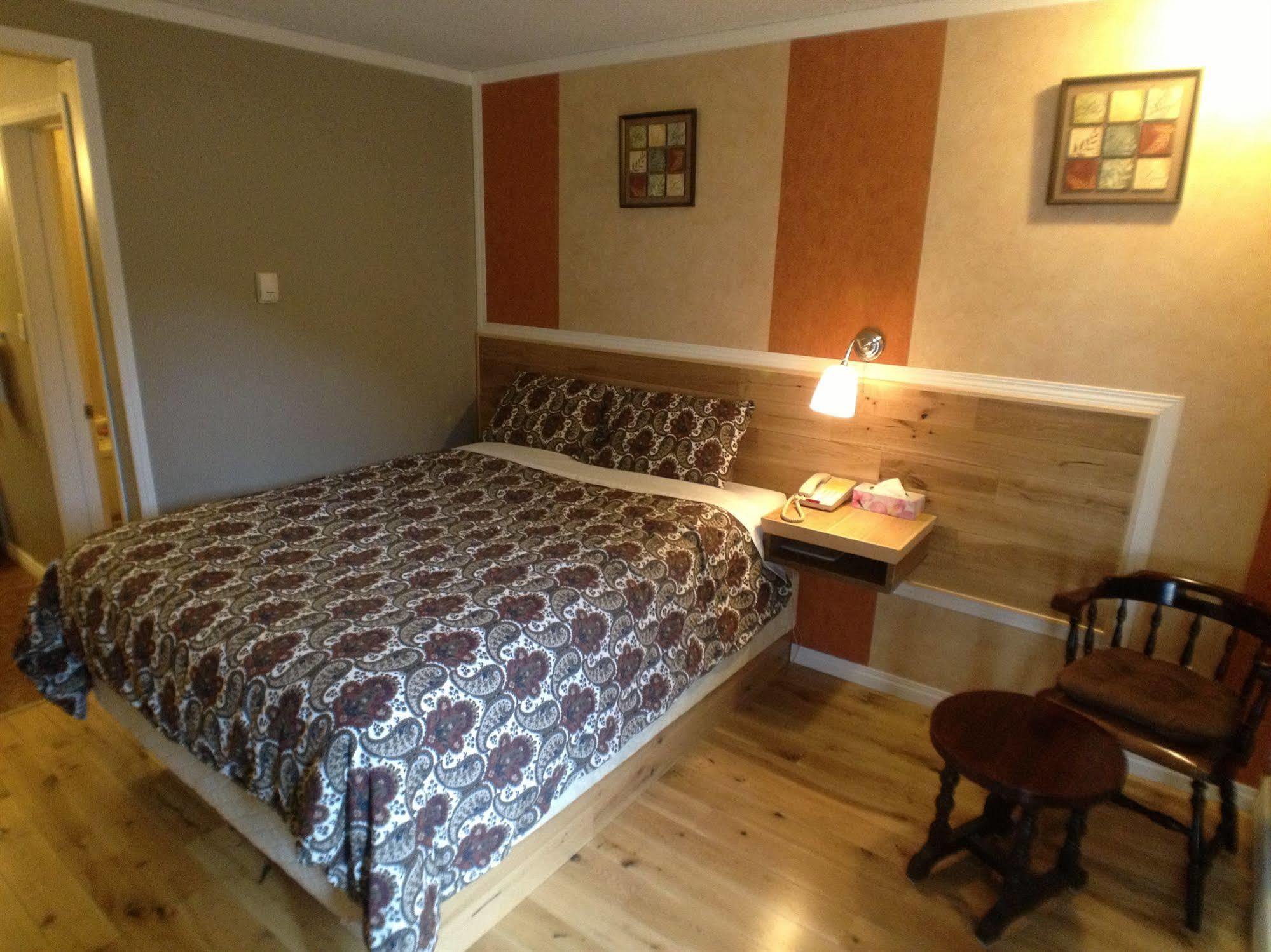 Galaxy Motel St. Paul Kültér fotó